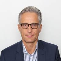 Presenter